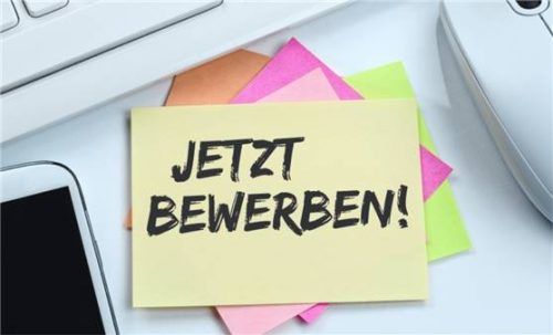 Die meisten Unternehmen bevorzugen heute digitale Bewerbungen. Foto adobestock/Markus Mainka