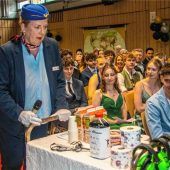 Von Heufeld in die Welt