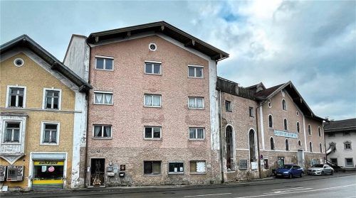 Für das Projekt Reismühle wurde eigens ein Kommunalunternehmen gegründet. Aber noch immer steckt das Projekt in den Anfängen. Zwischenzeitlich wurde eine Machbarkeitsstudie gefördert, die nicht mehr von einem Abriss, sondern von einer Sanierung der Reismühle ausgeht.Foto Kirchner