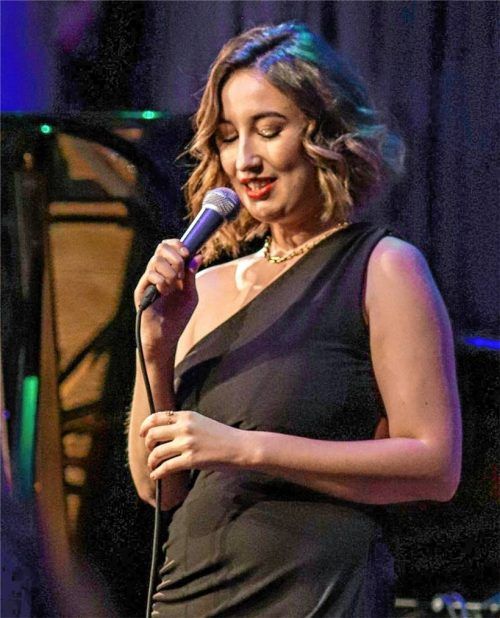 Hat als Jugendliche ihre Liebe zum Jazzgesang entdeckt: Olga Dudkova. Foto Schröpfer