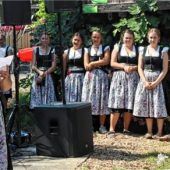 Auer Dirndl feiern gelungene Premiere