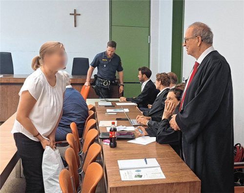 Jessica K. und Verteidiger Peter Wagner wollen einen Antrag auf einen „Zweidrittel-Erlass“ stellen. Foto re