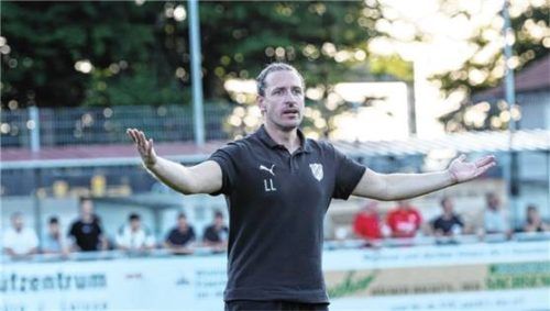 Lukas Lechner und der SV Erlbach erwarten Regionalligist SpVgg Unterhaching.Foto Zucker