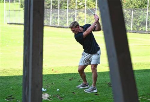 Übte seinen Schlag auf der Driving Range: Shane Hanna.