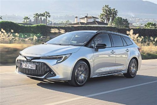 Unauffällig unterwegs: Das Design des Toyota Corolla Touring Sports sticht nicht ins Auge, dafür punktet der Japaner mit seinen Qualitäten im Alltag und beim Verbrauch. Foto Toyota