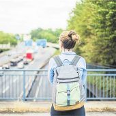 Angst vor dem Steinewerfer