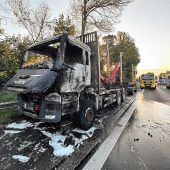 Flammen-Inferno auf der A8