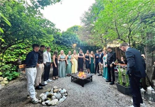 Wünsche für die Zukunft werden verbrannt.Foto re