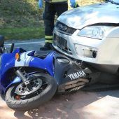 Viele Unfälle: Motorradfahrer (41) schwer verletzt
