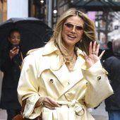 Klum trägt  jetzt Aigner