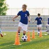 Ansturm auf dem Sportplatz