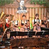 Bühne für echte bayerische Musik