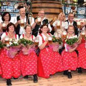 Wie doch die Zeit vergeht: Warmherzige Jubilar-Ehrung im Flötzinger-Festzelt