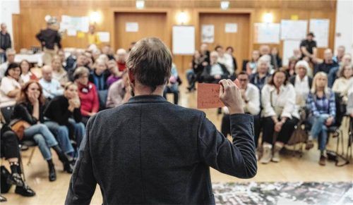 An der Planungswerkstatt rund ums Thermenhotel in Bad Aibling hatten zahlreiche Bürger teilgenommen.