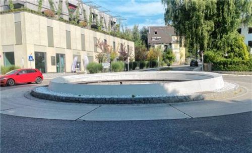 Außer Betrieb ist derzeit der Springbrunnen am Ludwigskreisel in Bad Aibling. Foto kotter