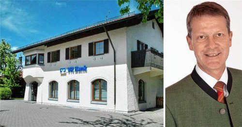 Das ehemalige Raiffeisenbank-Gebäude in Rimsting wurde zum Teil als Kinderhort angemietet, um den Bedarf zu decken. Ab 2026 gilt hier ein Rechtsanspruch. Wie ist die Gemeinde gerüstet? Bürgermeister Andreas Fenzl informiert. Foto Collage: Foto Berger/ re