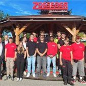 Zosseder begrüßt 13 neue Auszubildende