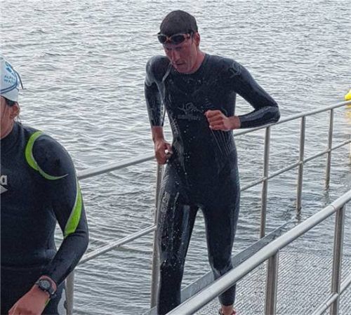 Leopold Lindauer zählte beim Chiemsee-Langstreckenschwimmen wieder zu den Schnellsten.Foto Nowotny
