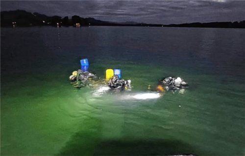 Nachts im Chiemsee: Die spezialisierten Taucher der Österreichischen Wasserrettung (ÖWR) gehen ein hohes Risiko ein, um Leichen zu bergen. Foto DLRG