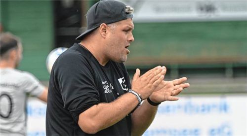 SBR-Trainer Patrick Zimpfer motivierte seine Truppe, doch am Ende reichte es nicht für etwas Zählbares.Fotos Franz Ruprecht