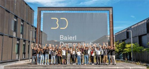 Sie alle sind jetzt Teil der Baierl Demmelhuber Familie: 39 Azubis starteten mit frischem Elan und jeder Menge Neugier bei Baierl Demmelhuber ins Berufsleben.