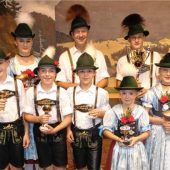 Lukas Mühlberger und Magdalena Fritz gewinnen bei den Aktiven