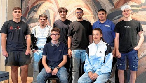 Textilservice Stangelmayer in Kolbermoor bildet auch dieses Jahr wieder junge Talente aus. Foto Re