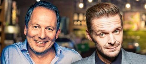 Thorsten Otto (links) interviewt Florian Schröder.Foto re