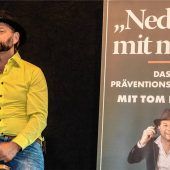 Lachen bleibt im Halse stecken