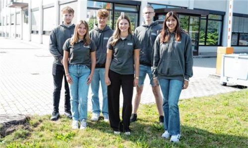 Wer nach einer Ausbildung sucht, um optimal in die Zukunft zu starten, ist bei ATOMA-MULTIPOND genau richtig! Die Unternehmensgruppe durfte Anfang September sechs neue Auszubildende begrüßen.