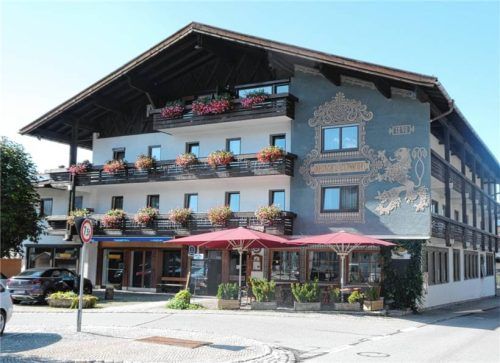 Zugestimmt hat der Rat einem Antrag auf Nutzungsänderung durch Zusammenlegung eines Appartements mit Personalräumen im Hotel Löwen.Foto hauser