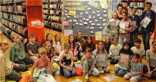 Zum Abschluss gab es kleine Geschenke und Urkunden für die Clubmitglieder. Foto eder