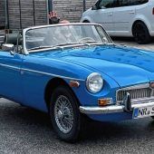 Oldtimer auf dem Stadtplatz