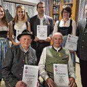 Langjährige Mitglieder ausgezeichnet
