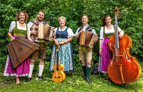 Auch die Maxing Musi tritt beim Jubiläumsabend im Mühldorfer Haberkasten auf. Foto Baumgartner