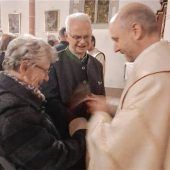 Segnung von Ehejubilaren in der Obinger Kirche