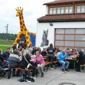 Vom Frühschoppen bis in die Abendstunden: Zahlreiche Besucher beim Hallenfest der Feuerwehr St. Erasmus
