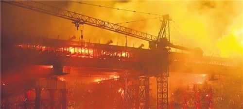 Auch beim Bau kann es zu Bränden kommen. Foto Smarterpix/photo-deamles