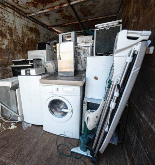 Ausgediente Elektrogeräte müssen auch fachgerecht entsorgt werden. Foto dpa