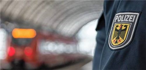 Bundespolizist am Bahnhof (Symbolbild). Foto Bundespolizei