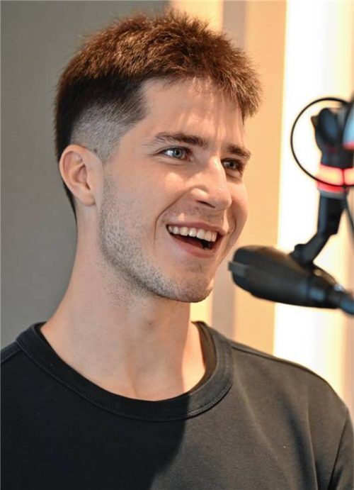 Christopher Kolarz ist in der neuen Folge von „Hart gecheckt“ zu Gast.Foto Obermaier