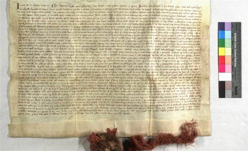 Der zweite Erhartinger Vertrag von 1275, mit dem Buchbach wieder salzburgisch wurde, liegt heute im Bayerischen Hauptstaatsarchiv. Foto Landratsamt Mühldorf