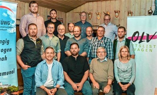Die Kandidaten der Ortsliste Vagen für die Wahl am 8. März 2026.Foto re