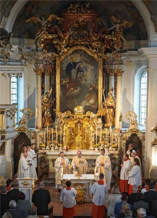 Die Kirchengemeinde Buchbach feierte ein ganz besonderes Jubiläum.Foto Sutherland