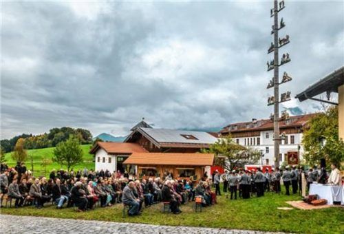 Die Predigt unter freiem Himmel. Fotos Nitzsche