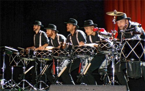 Die „Schlagzeugmafia“ in Aktion. Foto rath