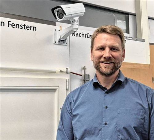 Dominik Röber ist kriminalpolizeilicher Fachberater und weiß, wie man sich schützen kann. Fotos