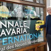 <p>Eine schwere Entscheidung: Nach acht intensiven Jahren muss Altbürgermeister Günther Knoblauch Abschied von seinem „Kind“ nehmen: dem Filmfestival Biennale Bavaria International. Foto Jörg Eschenfelder</p>