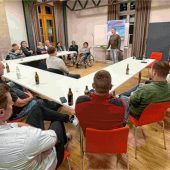 Niederschwellige Verbindung zur Lokalpolitik