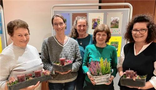 Freuten sich über die Preise: (von links) Maria Traxl, Christine Guggenberger, Vorsitzende Kathi Bauer, Christa Reichgruber und Beate Pfeilstetter.